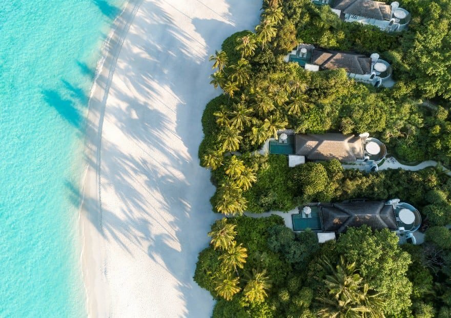 Overwater Pool Villa – Anantara Kihavah Maldives