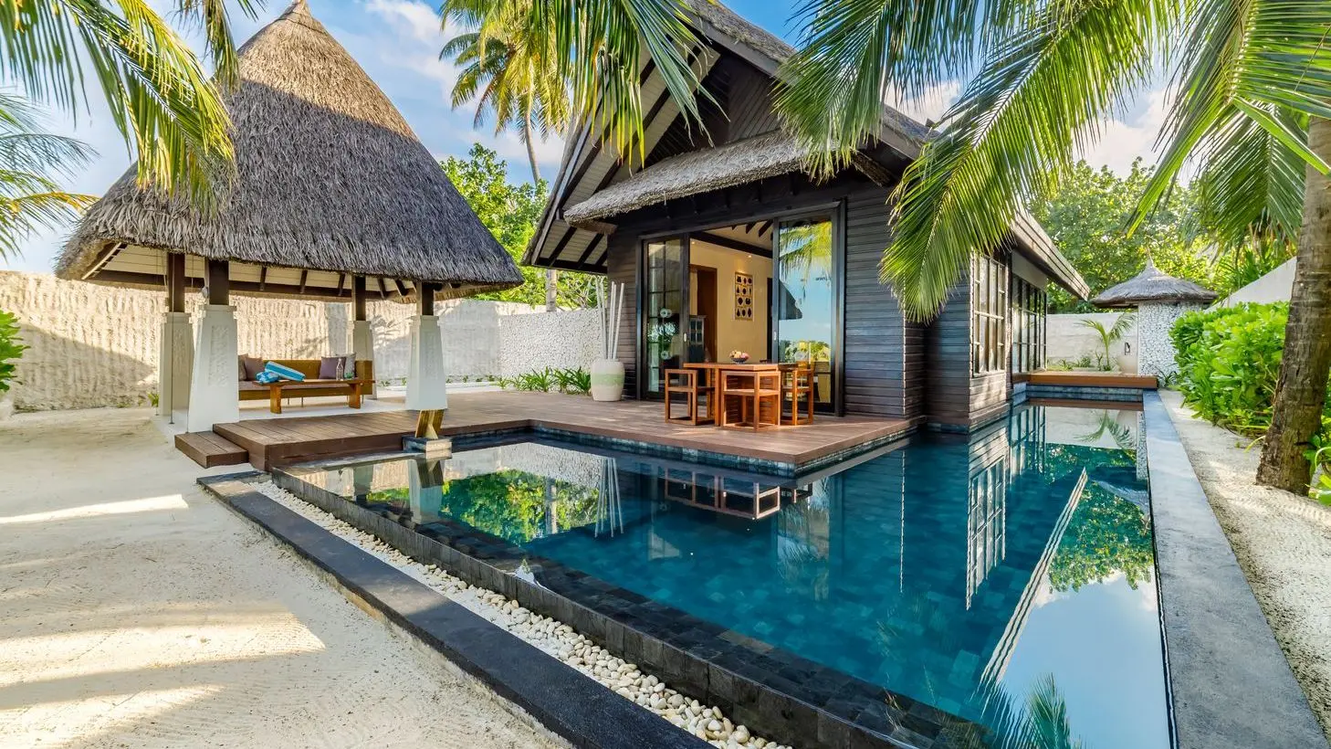Ocean Pool Suite – OZEN RESERVE BOLIFUSHI