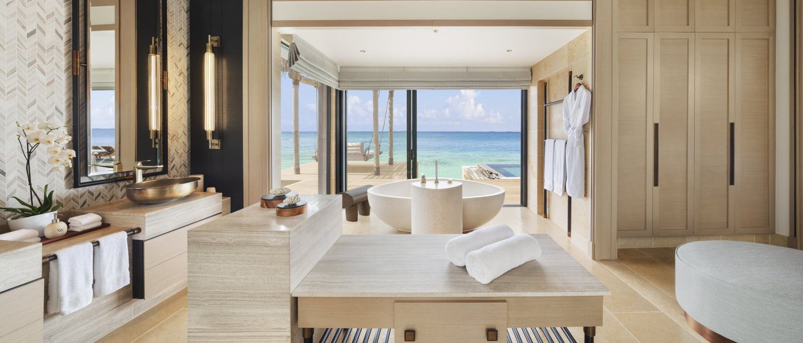 Waldorf Astoria Maldives Ithaafushi - Dining